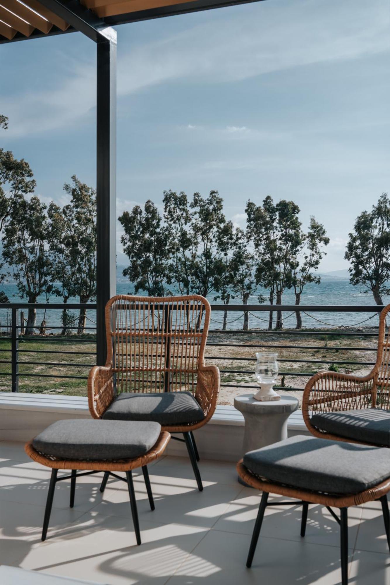 Ponte Suites Andírrion Eksteriør billede